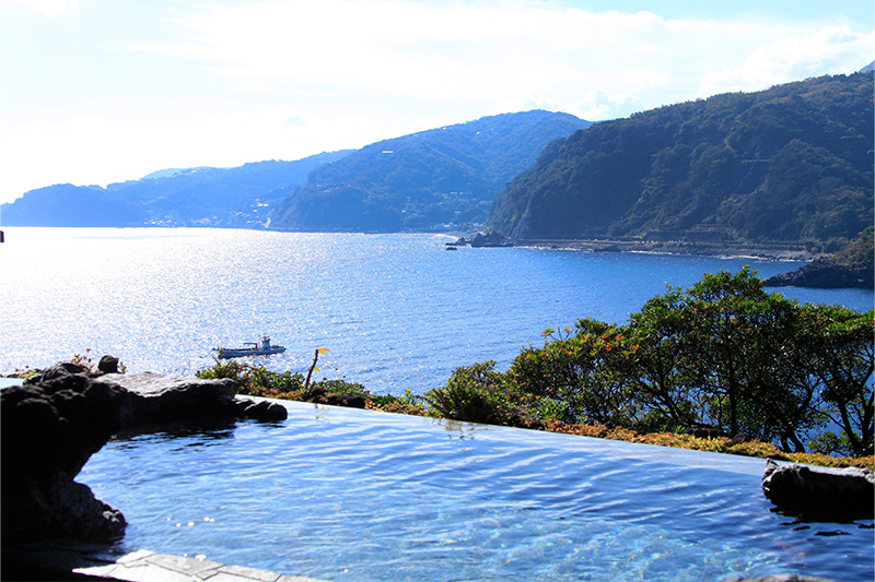 赤沢温泉ホテルの大浴場「岩風呂」（写真提供：株式会社赤沢温泉郷）。