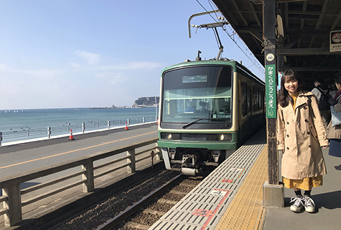 江ノ電で鎌倉の穴場へ列車旅。レトロな車両で親子の思い出作りをのイメージ