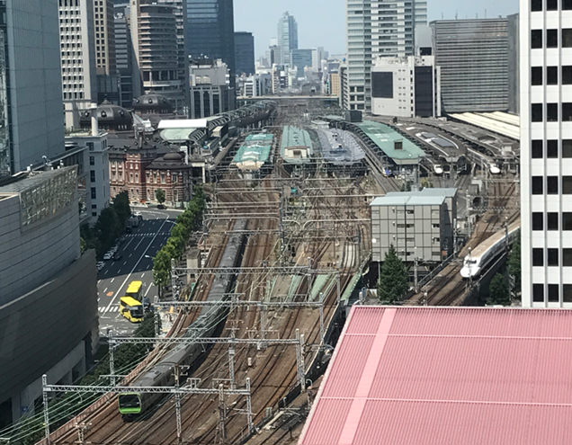 東京會舘 銀座スカイラウンジ トレインビュー