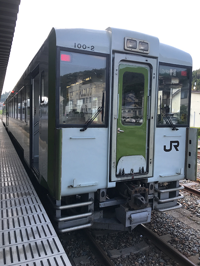 気仙沼駅　ドラゴンレール大船渡駅