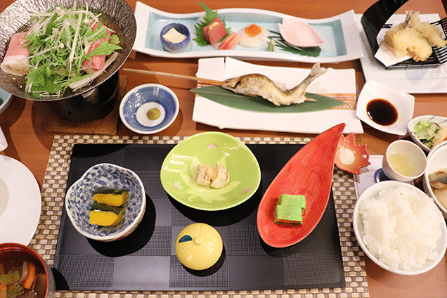 夕食
