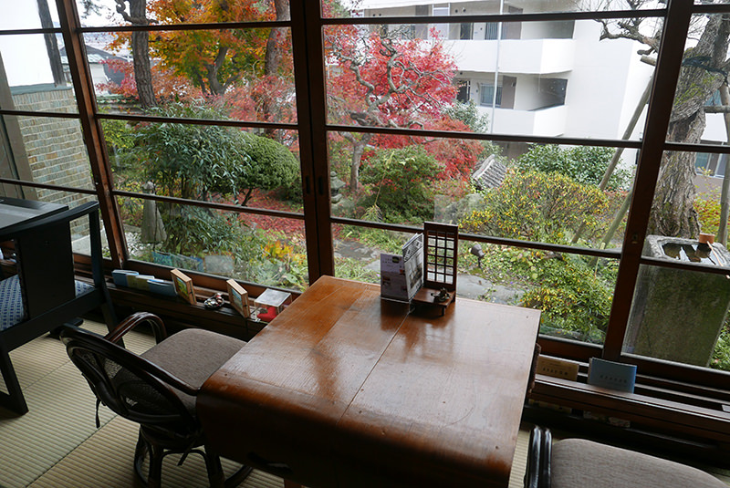茶寮かだん　店内