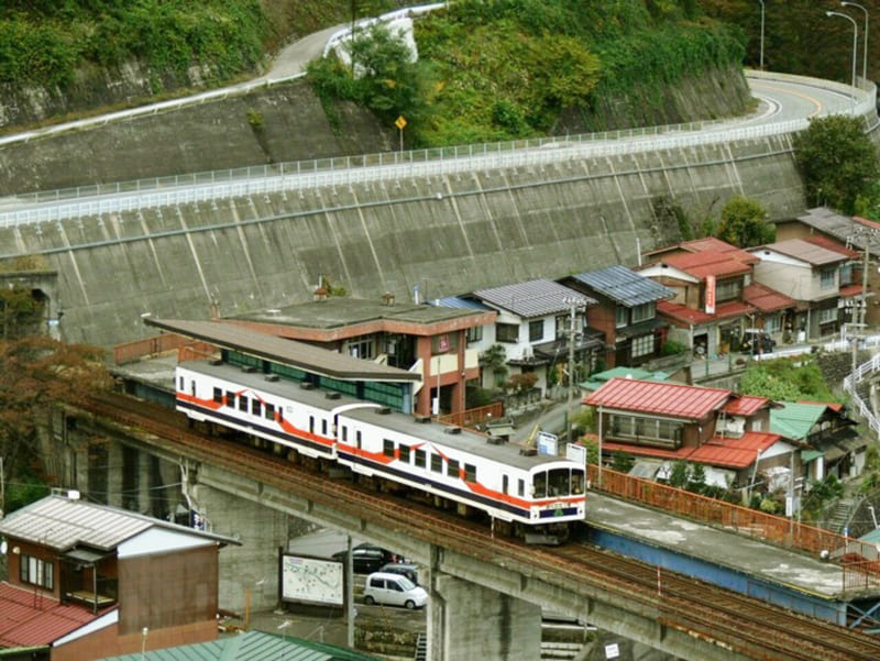 神岡鉄道