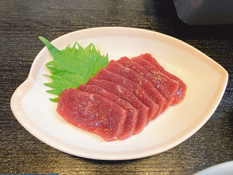 馬刺し