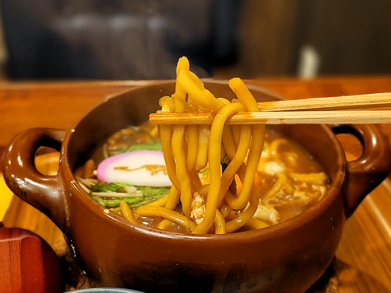 みそ煮込みうどん
