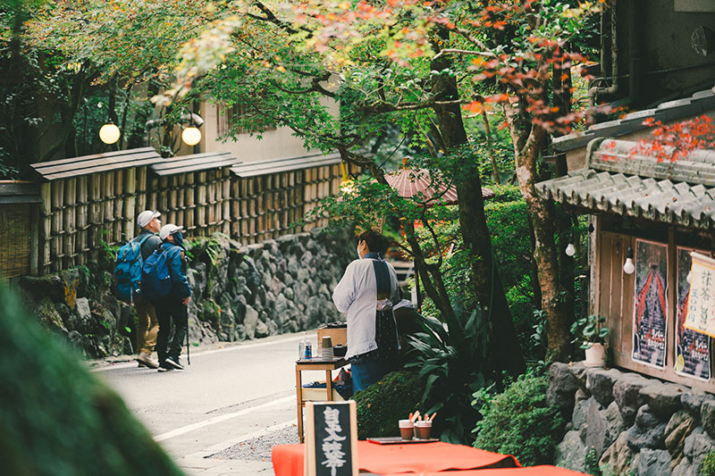 貴船停留所から貴船神社への道