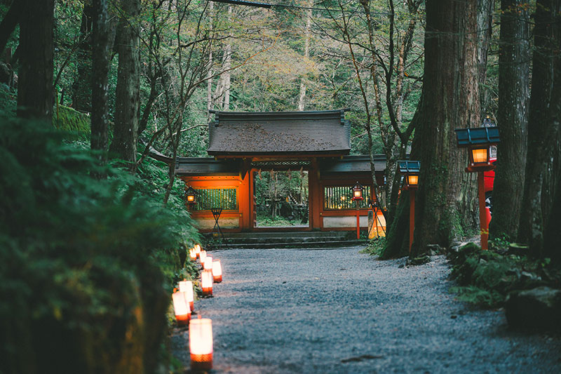 貴船神社　貴船もみじ灯篭