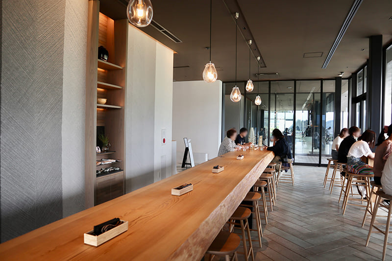 Apero acoya　店内