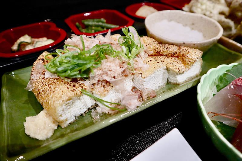 黒龍酒造「ESHIKOTO」へ。北陸の食と文化までを堪能できるランチ