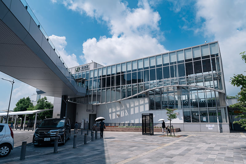 名取駅　駅舎