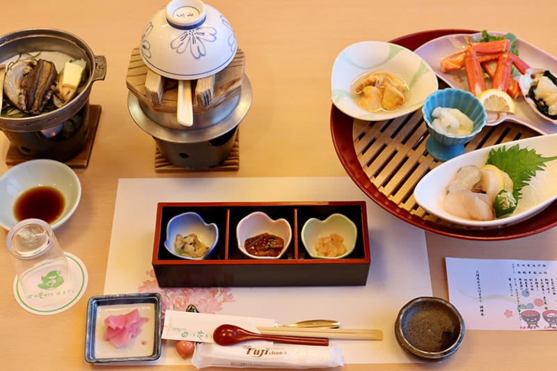 夕食