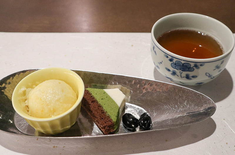 夕食のデザート