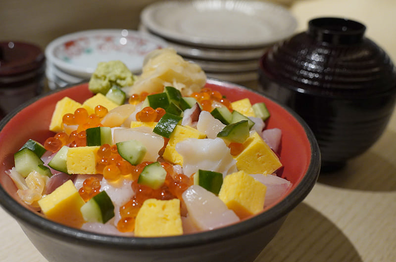 海鮮バラちらし丼