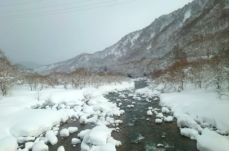 貝掛橋から見える清津川