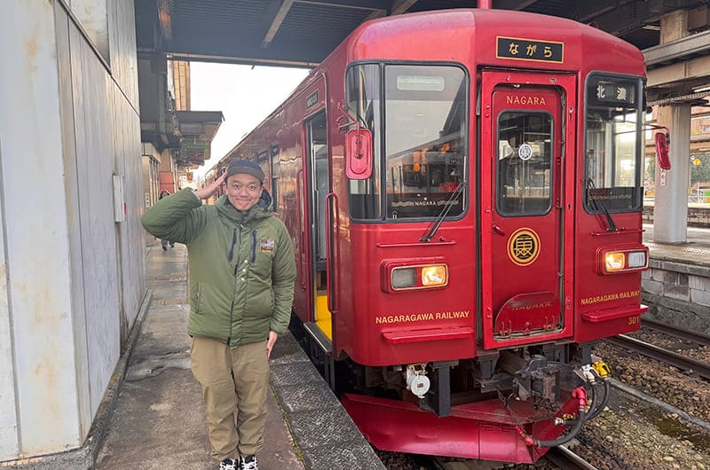  観光列車「ながら」　筆者