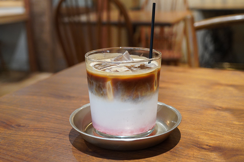 ストロベリーラテ