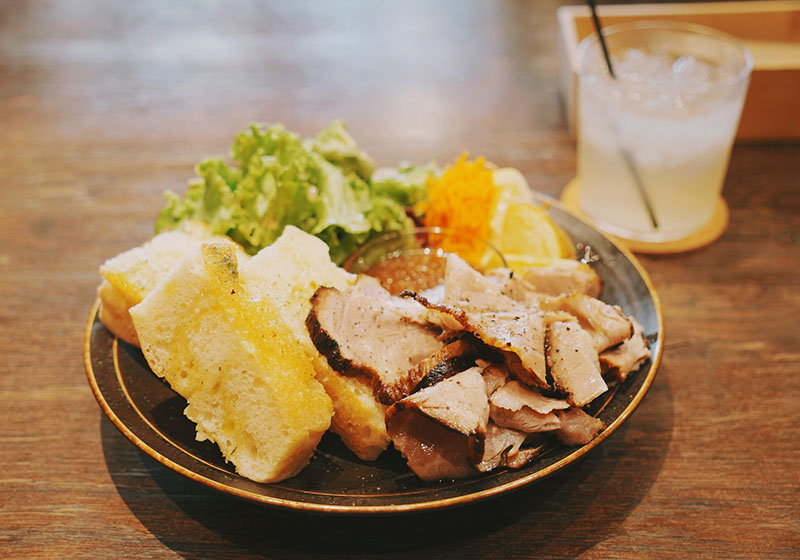 四元豚神威を使用した熟成ローストポーク