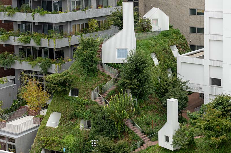 白井屋ホテル外観