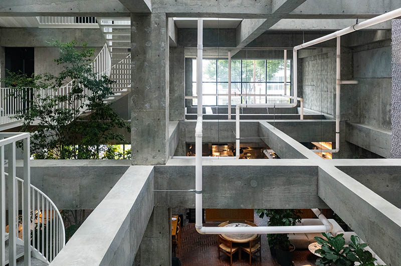 作品名《ライティング・パイプ》