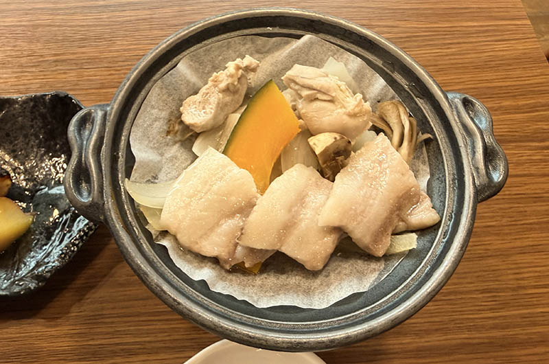 いわいどり白金豚陶板焼き