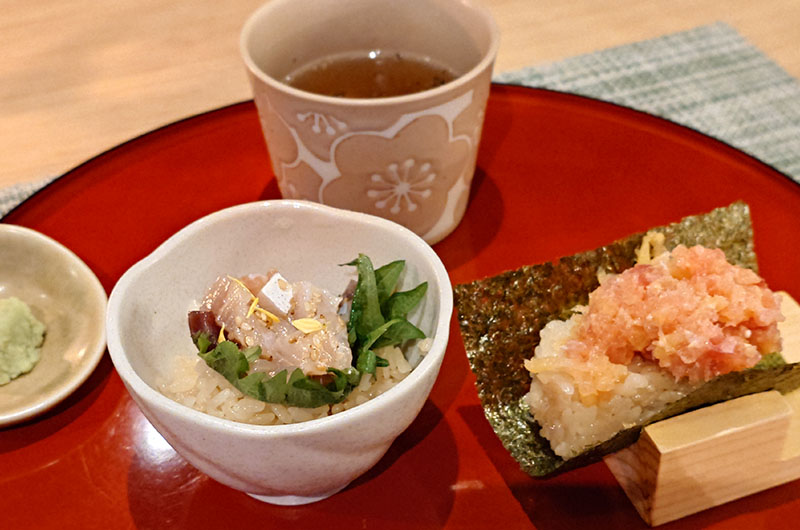 トロたく巻きと料理長おまかせ漬け丼