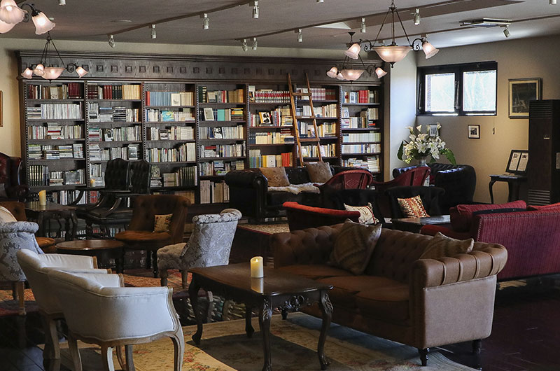 みすずLounge & Bar