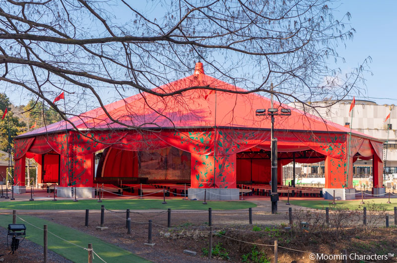 エンマの劇場（©Moomin Characters™）