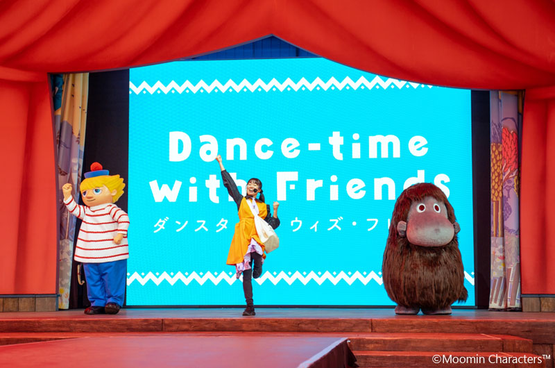 エンマの劇場『Dance-time with Friends』（©Moomin Characters™）