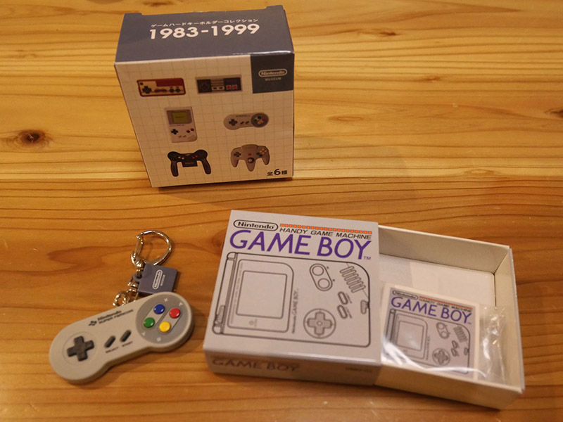 ゲームハードキーホルダーコレクション（1983-1999）　ゲームボーイのステッカー