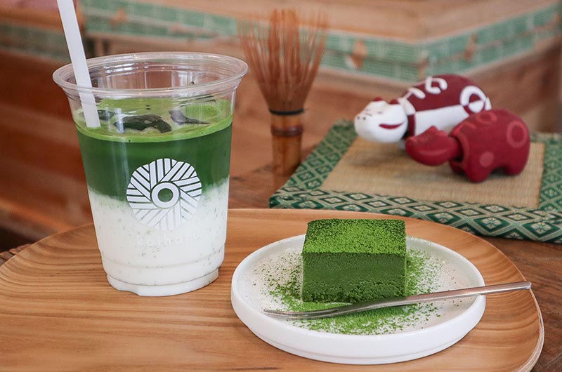 抹茶ラテと抹茶テリーヌ