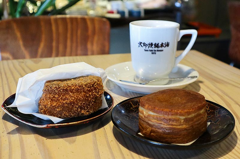 クリームチーズの「あげ太郎」　小倉あんの「太郎焼き」　コーヒー