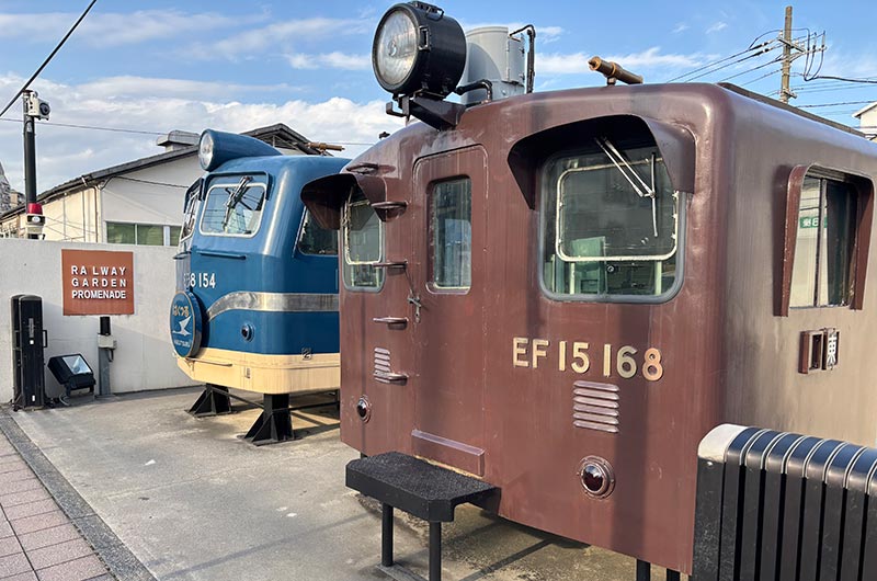 EF58とEF15のカットモデル