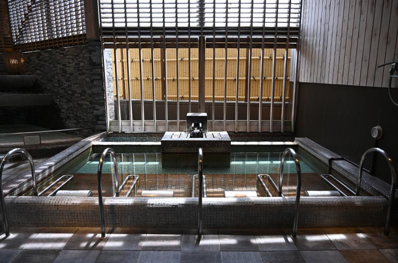 寝湯