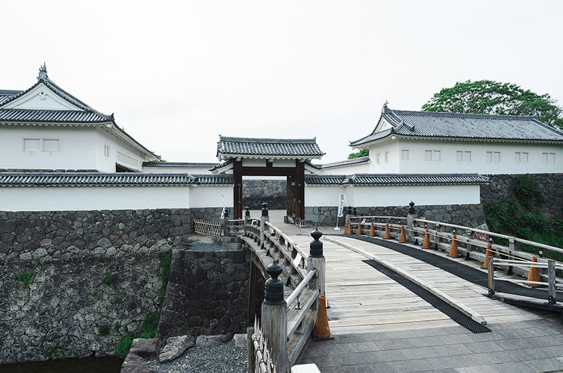 霞城公園　二ノ丸東大手門