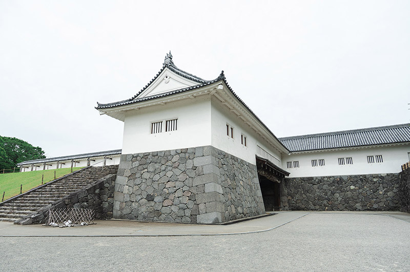 霞城公園　二ノ丸東大手門櫓