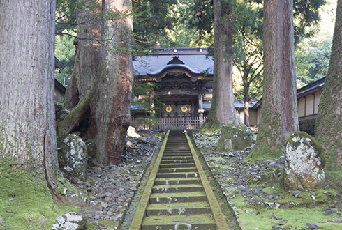 永平寺にある宿「柏樹関」で禅の世界を体験。座禅や精進料理も！のイメージ